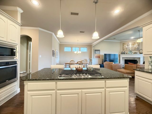 2313 Chadwick Lane, Garland, TX 75044