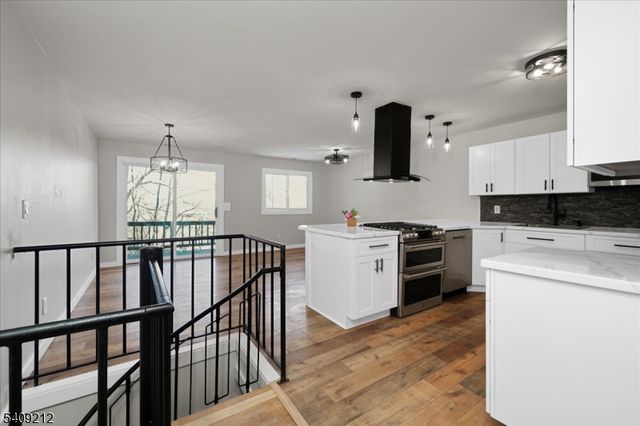 2 Davos Dr 7, Vernon Twp., NJ 07462