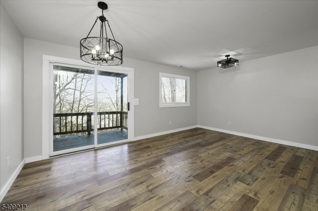 2 Davos Dr 7, Vernon Twp., NJ 07462