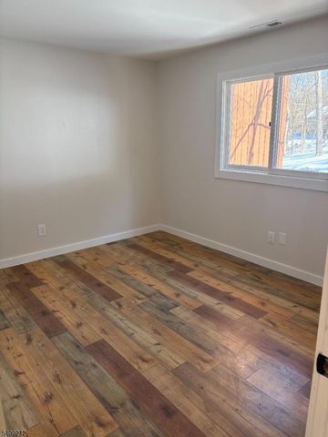 2 Davos Dr 7, Vernon Twp., NJ 07462