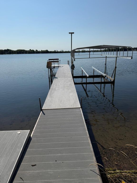 1401 Hiawatha Avenue, Big Lake, MN 55309 — exterior