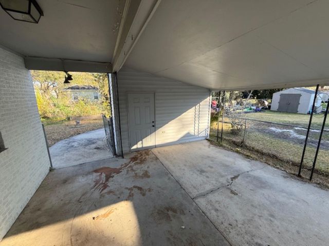 1209 Tetreau St, Thibodaux, LA 70301