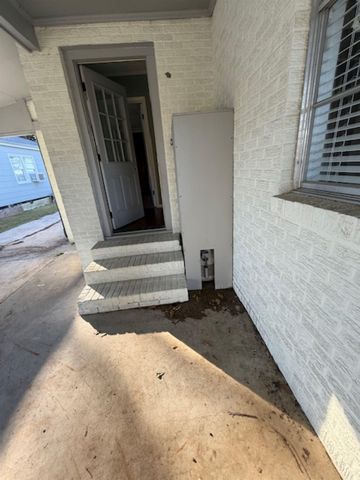 1209 Tetreau St, Thibodaux, LA 70301