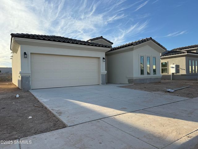 7549 Clarion Way, Las Cruces, NM 88012