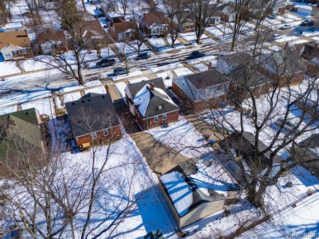 14581 Chatham Street, Detroit, MI 48223