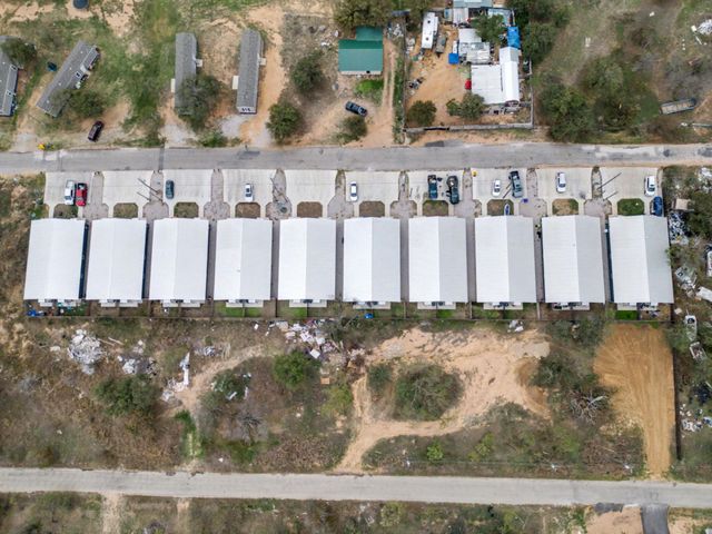 834 Waco ST, Kingsland, TX 78639