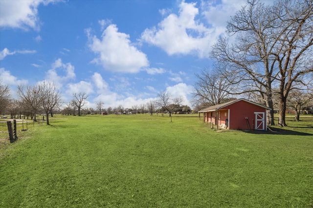 1203 Half Moon Drive, Wharton, TX 77488