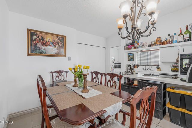 1331 Edgewood Way, Oxnard, CA 93030