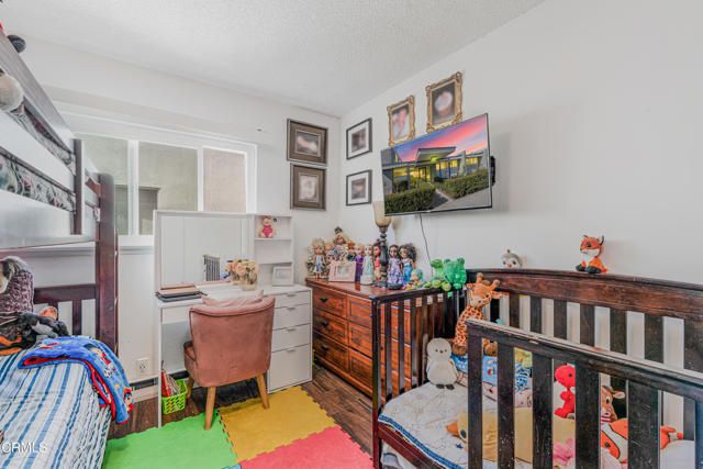 1331 Edgewood Way, Oxnard, CA 93030