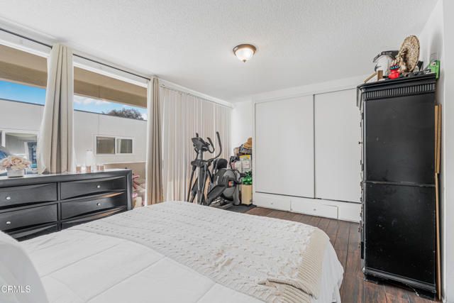 1331 Edgewood Way, Oxnard, CA 93030