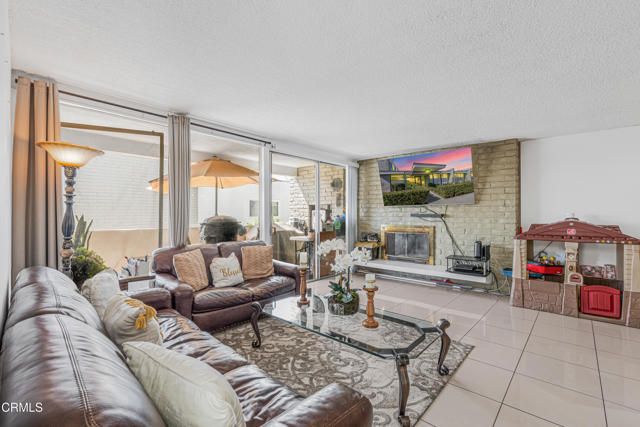 1331 Edgewood Way, Oxnard, CA 93030