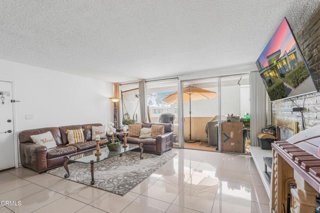 1331 Edgewood Way, Oxnard, CA 93030