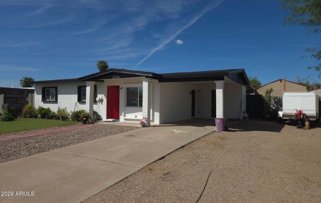 2216 W VILLA MARIA Drive, Phoenix, AZ 85023