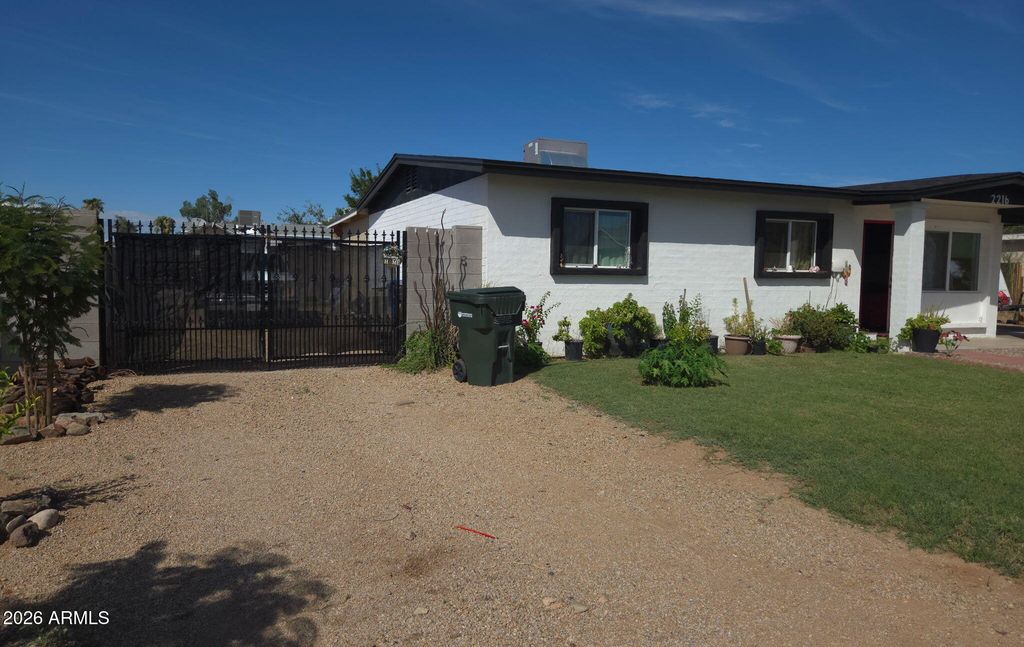 2216 W VILLA MARIA Drive, Phoenix, AZ 85023 — photo 3