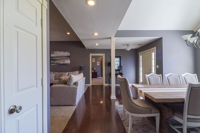 1009 Cypress Springs Cove, Jonesboro, AR 72405