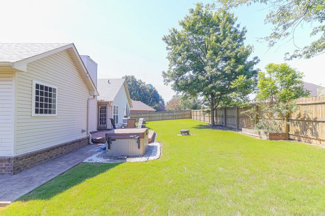 1009 Cypress Springs Cove, Jonesboro, AR 72405