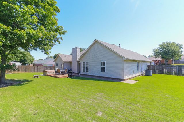 1009 Cypress Springs Cove, Jonesboro, AR 72405