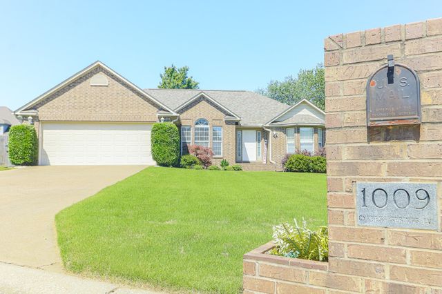 1009 Cypress Springs Cove, Jonesboro, AR 72405