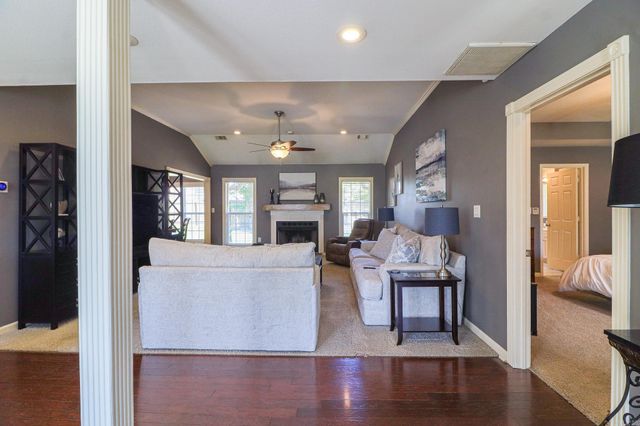1009 Cypress Springs Cove, Jonesboro, AR 72405