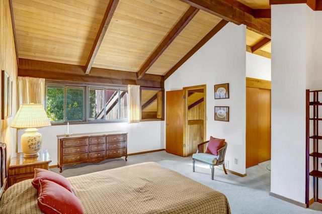 7026 Valley Greens Circle 20, Carmel, CA 93923