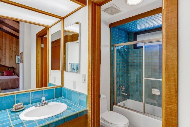 7026 Valley Greens Circle 20, Carmel, CA 93923