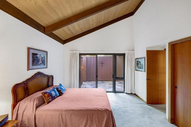 7026 Valley Greens Circle 20, Carmel, CA 93923