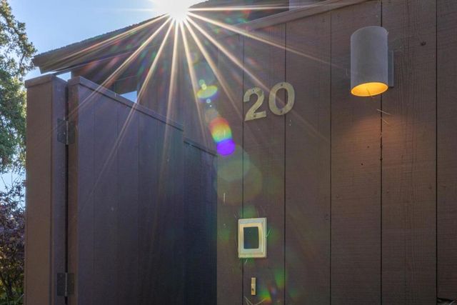 7026 Valley Greens Circle 20, Carmel, CA 93923