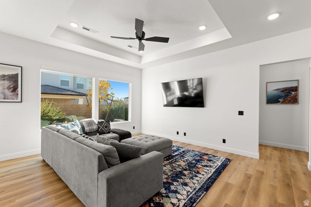 5791 S RUSSET SUN DR, St. George, UT 84790