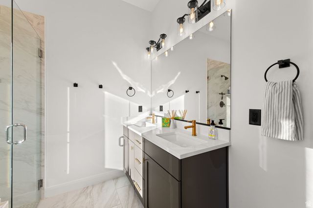 5791 S RUSSET SUN DR, St. George, UT 84790