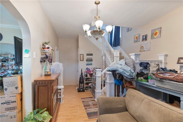 11 Knox Ave, Monessen, PA 15062