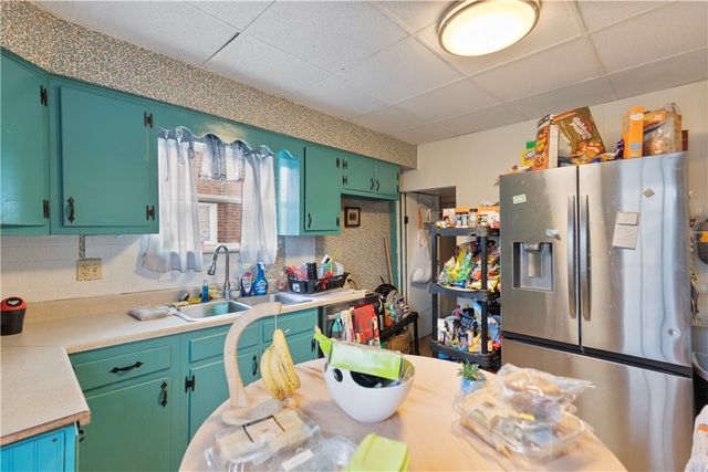 11 Knox Ave, Monessen, PA 15062