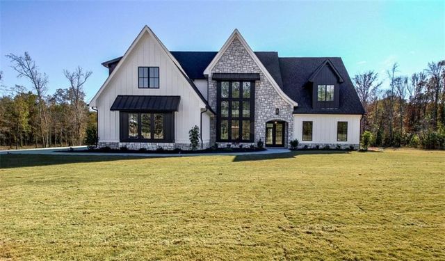 130 Grace Hope Drive, Brooks, GA 30205
