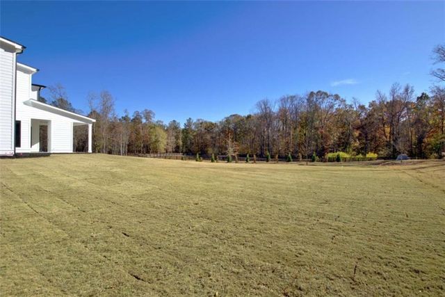 130 Grace Hope Drive, Brooks, GA 30205