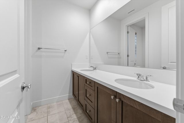 19038 Carranza Lane, Santa Clarita, CA 91350