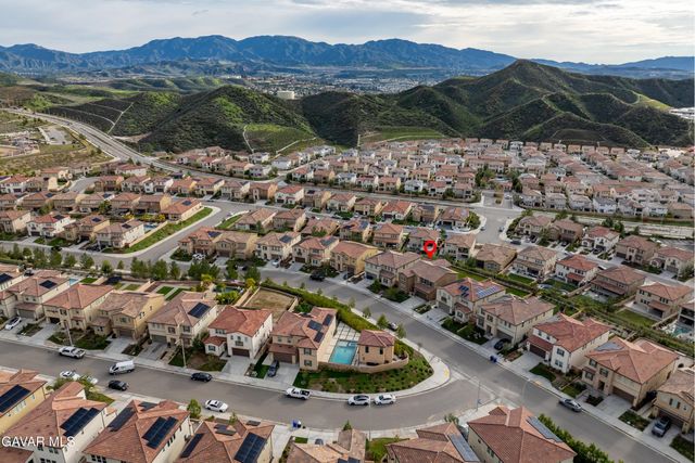 19038 Carranza Lane, Santa Clarita, CA 91350