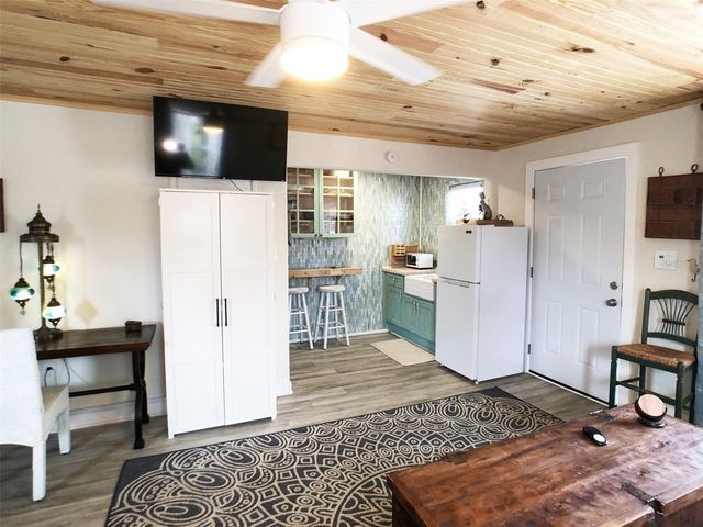 411 ESTHER STREET, New Smyrna Beach, FL 32169
