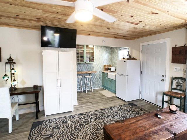 411 ESTHER STREET, New Smyrna Beach, FL 32169