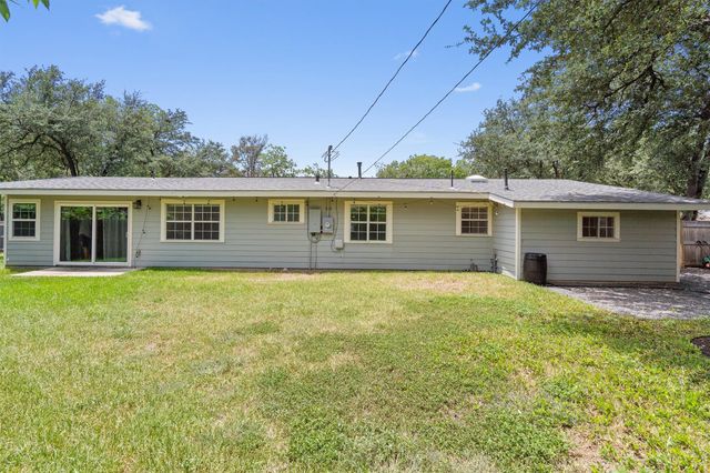 7707 Robalo RD, Austin, TX 78757