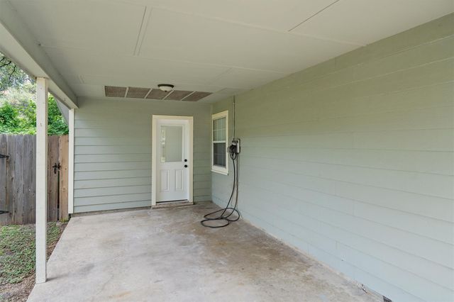 7707 Robalo RD, Austin, TX 78757