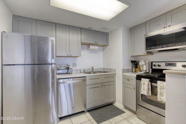 2700 Ocean Shore Blvd Apt 115, Ormond Beach, FL 32176