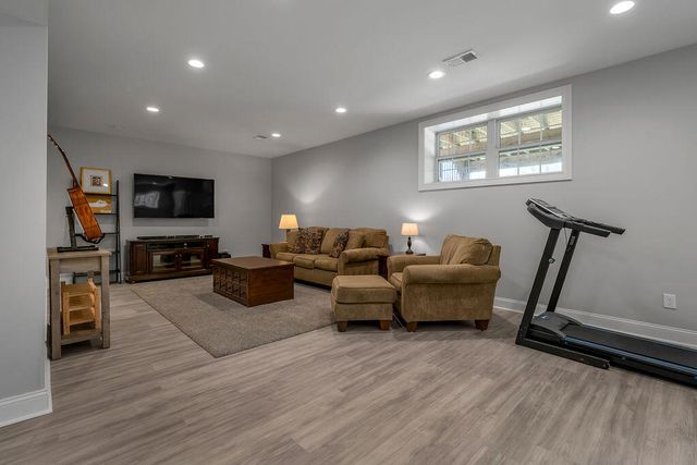 2501 Pascoli Place, Lexington, KY 40509