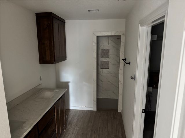 1016 Bradshaw Court, Springtown, TX 76082
