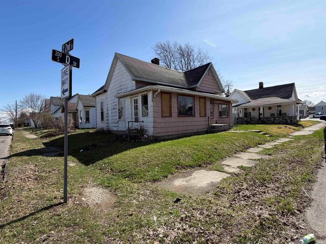 201 S D Street, Marion, IN 46952