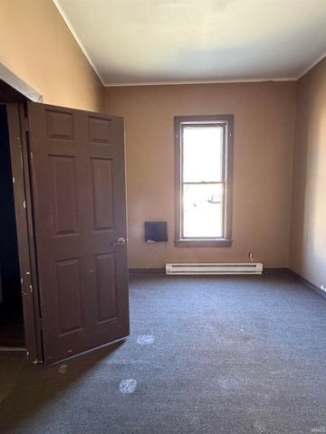 201 S D Street, Marion, IN 46952