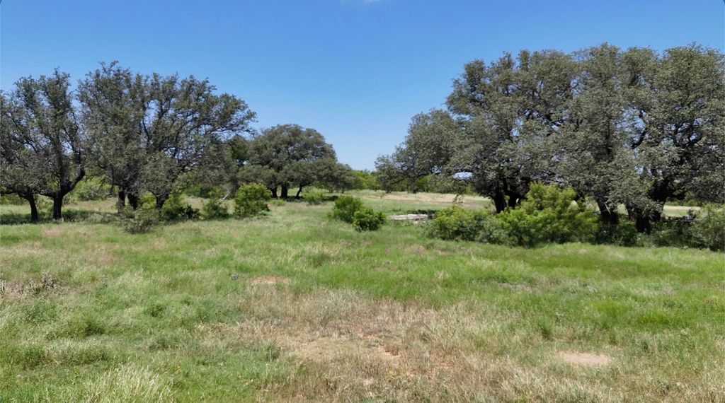 Image 4 of property listing at 11 Mystic Mountain Drive, Gustine, TX 76455