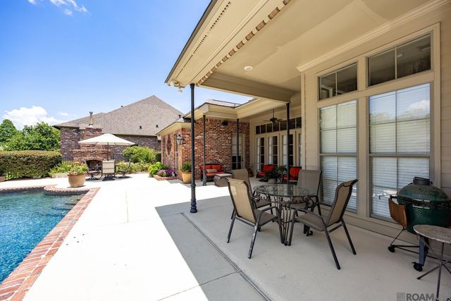 19027 Spyglass Hill Dr, Baton Rouge, LA 70809