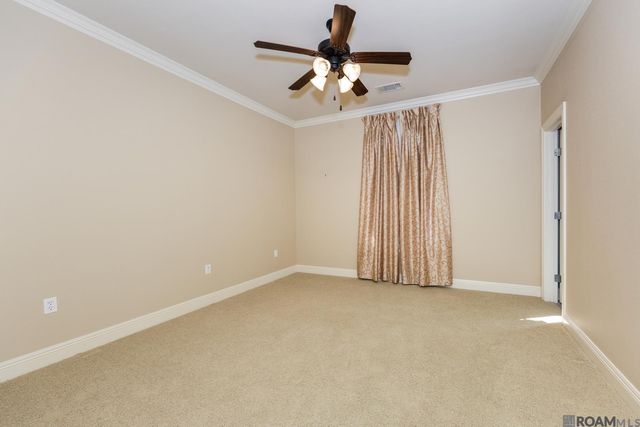 19027 Spyglass Hill Dr, Baton Rouge, LA 70809