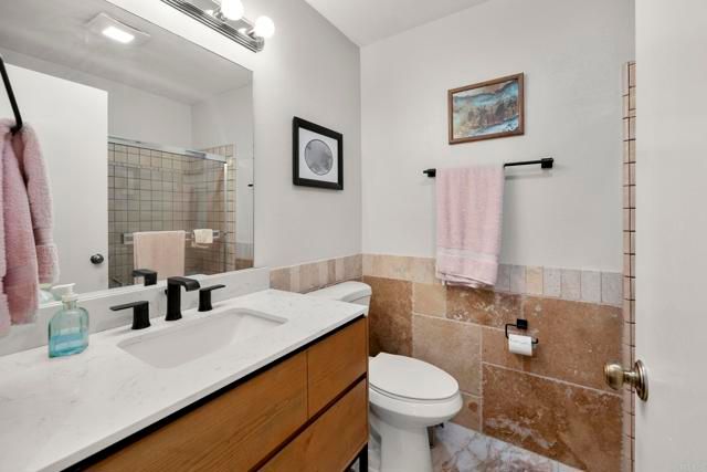 1402 Rimrock Drive, Escondido, CA 92027