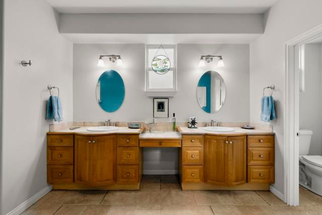 1402 Rimrock Drive, Escondido, CA 92027