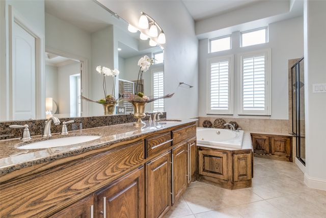 8237 Inverness, The Colony, TX 75056